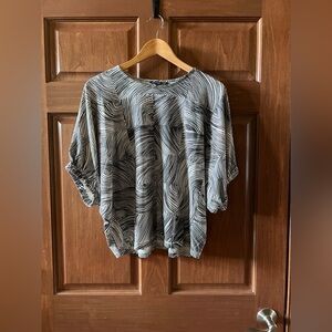 Marimekko Top Blouse with Half Sleeves Printed Black and White Size S